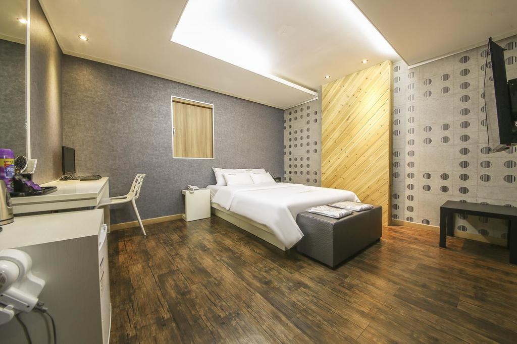 Richi Hotel Suwon Dış mekan fotoğraf